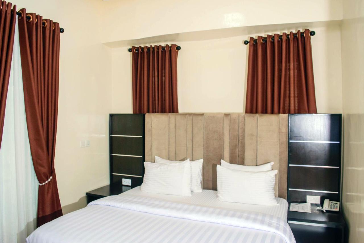 Ocean Park Hotel,Lekki Phase 1 Exterior photo